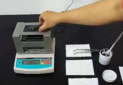 密度计的正确使用方法(图1)